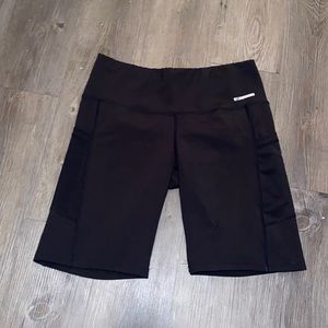 BLACK BIKER SHORTS